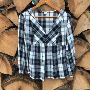 Old Navy long sleeved plaid vneck babydoll xs NWT